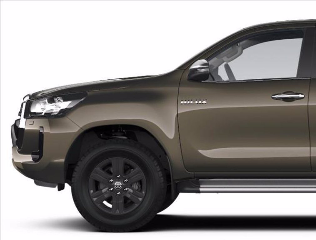 TOYOTA Hilux 2.8 d-4d 48V double cab Lounge auto