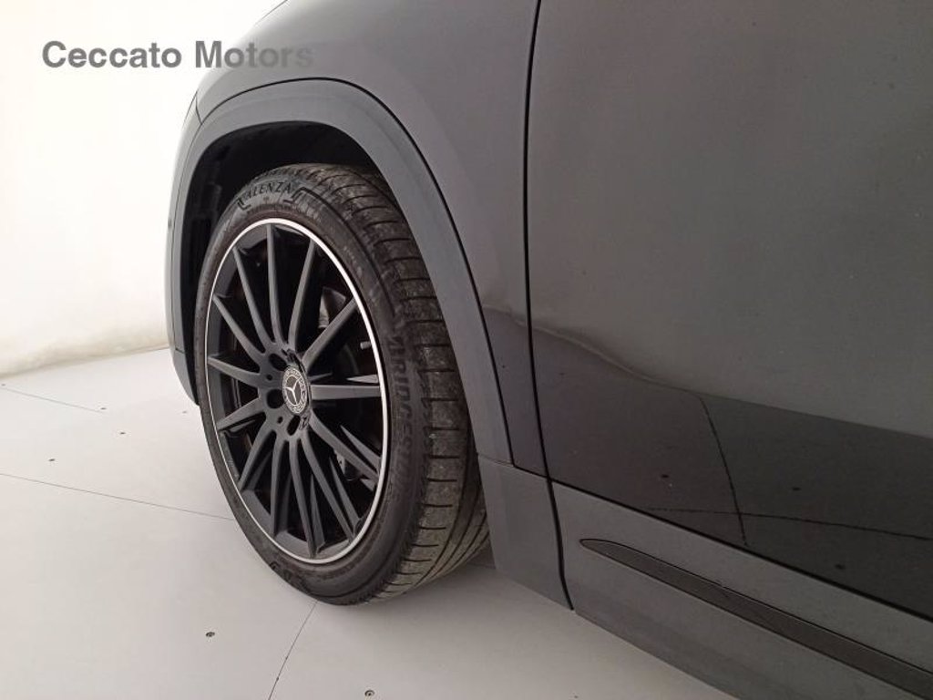 MERCEDES Gla 200 d premium auto