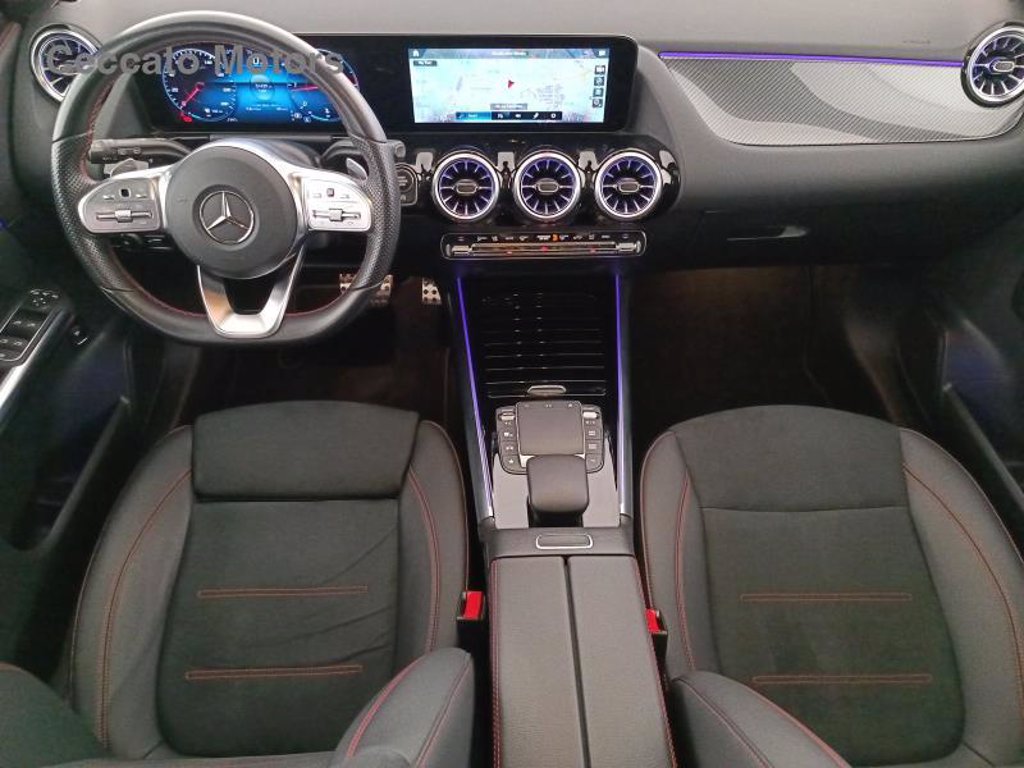 MERCEDES Gla 200 d premium auto
