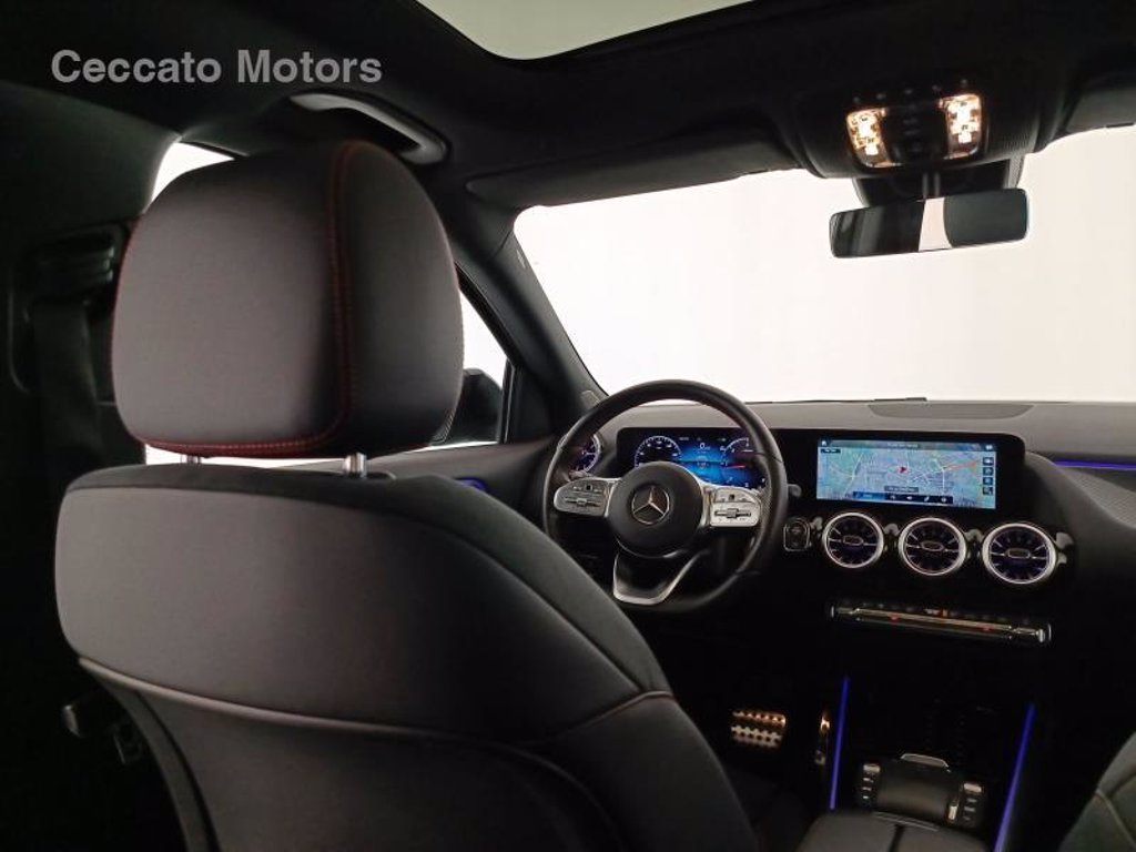 MERCEDES Gla 200 d premium auto