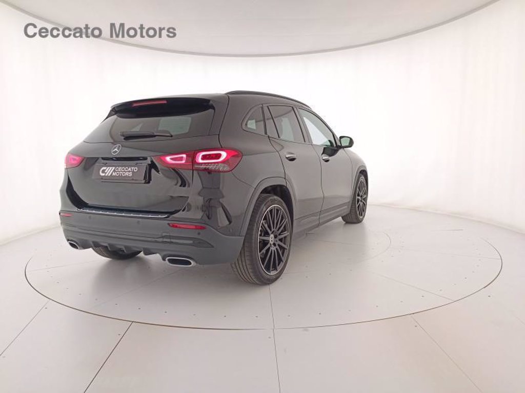 MERCEDES Gla 200 d premium auto