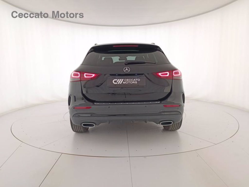 MERCEDES Gla 200 d premium auto