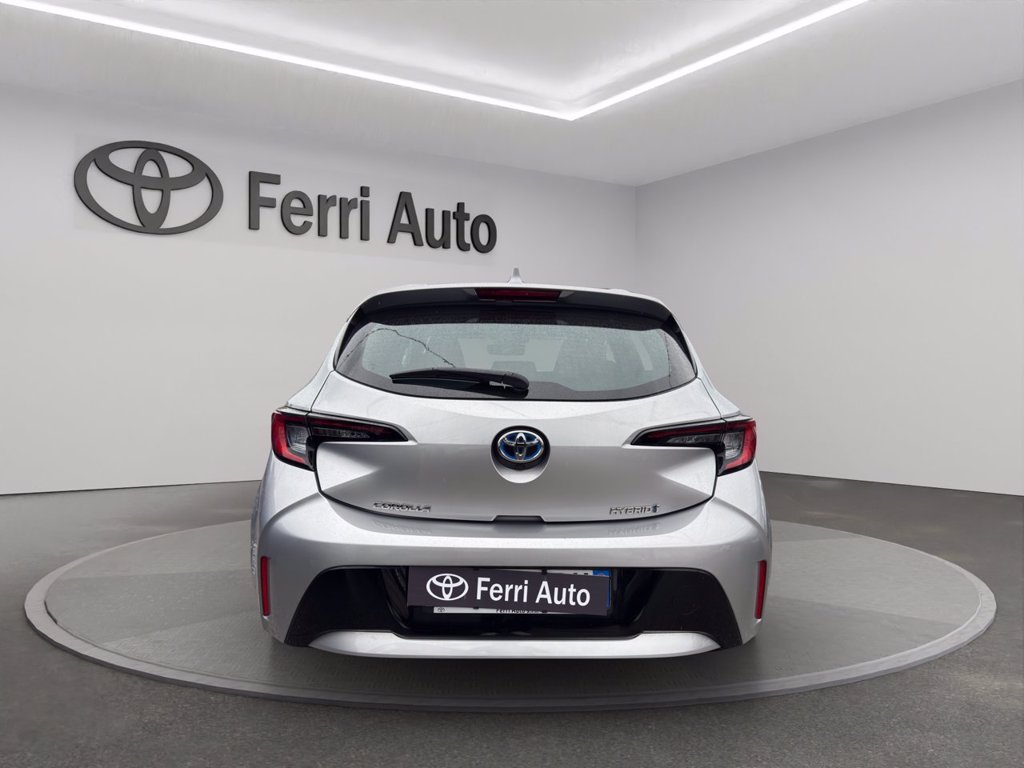 TOYOTA C-hr 1.8h active e-cvt