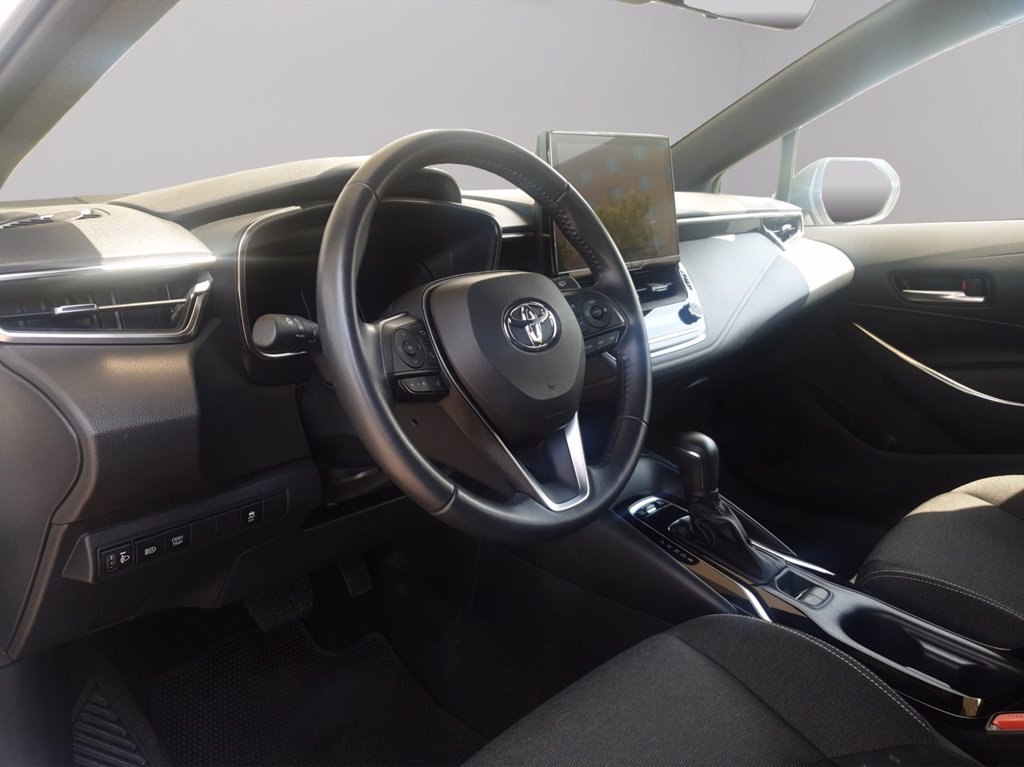 TOYOTA C-hr 1.8h active e-cvt