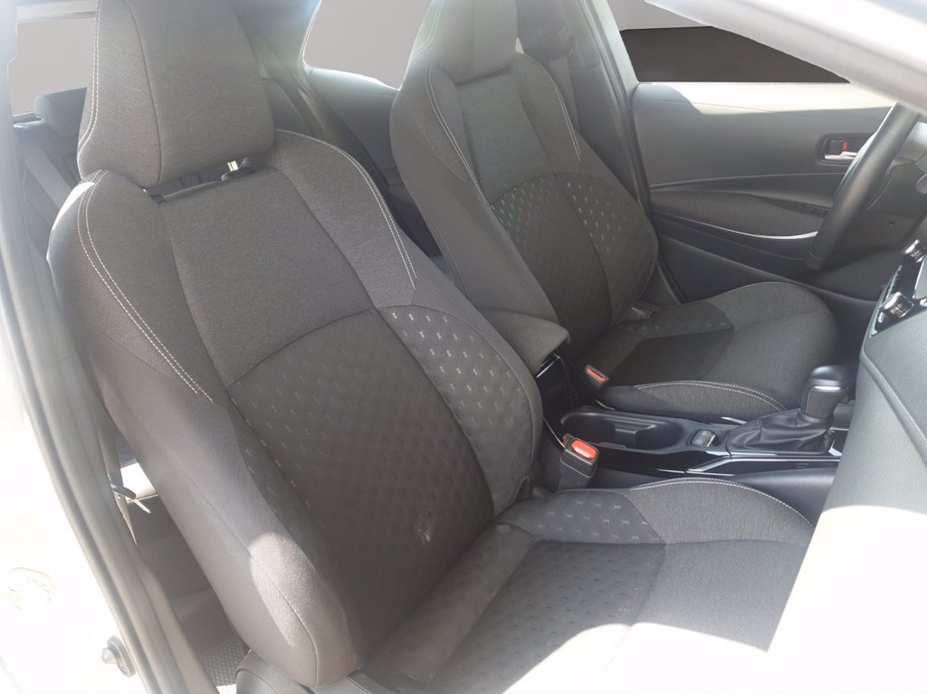 TOYOTA C-hr 1.8h active e-cvt