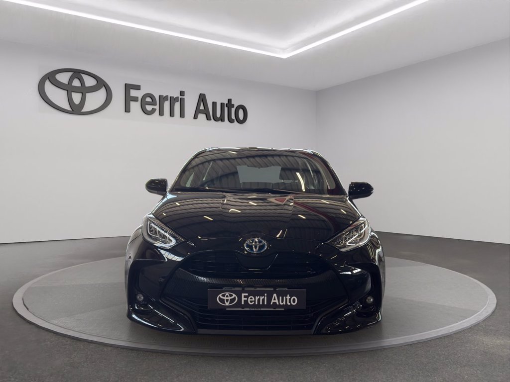 TOYOTA Yaris 1.5h trend