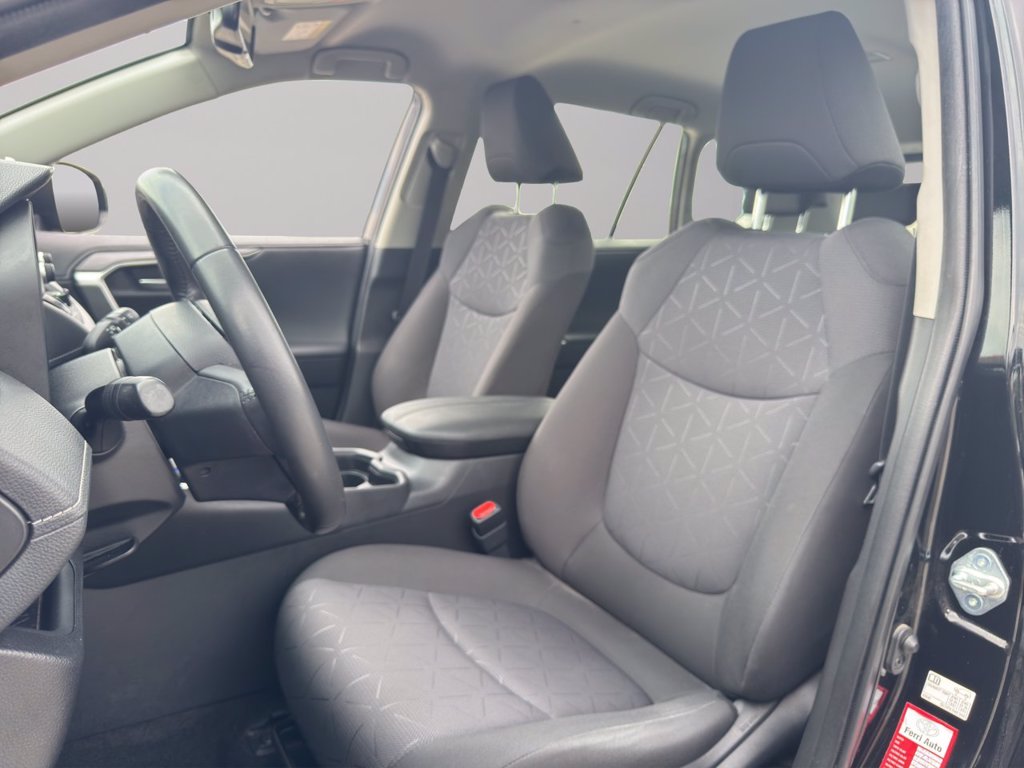 TOYOTA Rav4 2.5 vvt-ie h active 2wd 218cv e-cvt