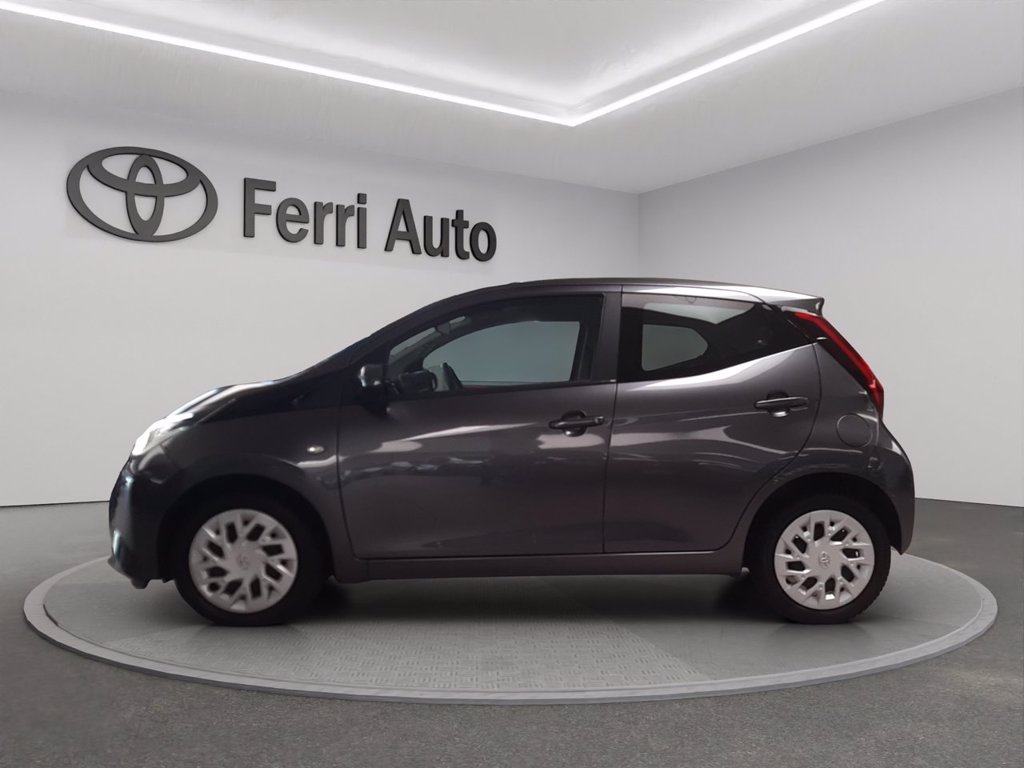 TOYOTA Aygo 5p 1.0 x-play m-mt 72cv