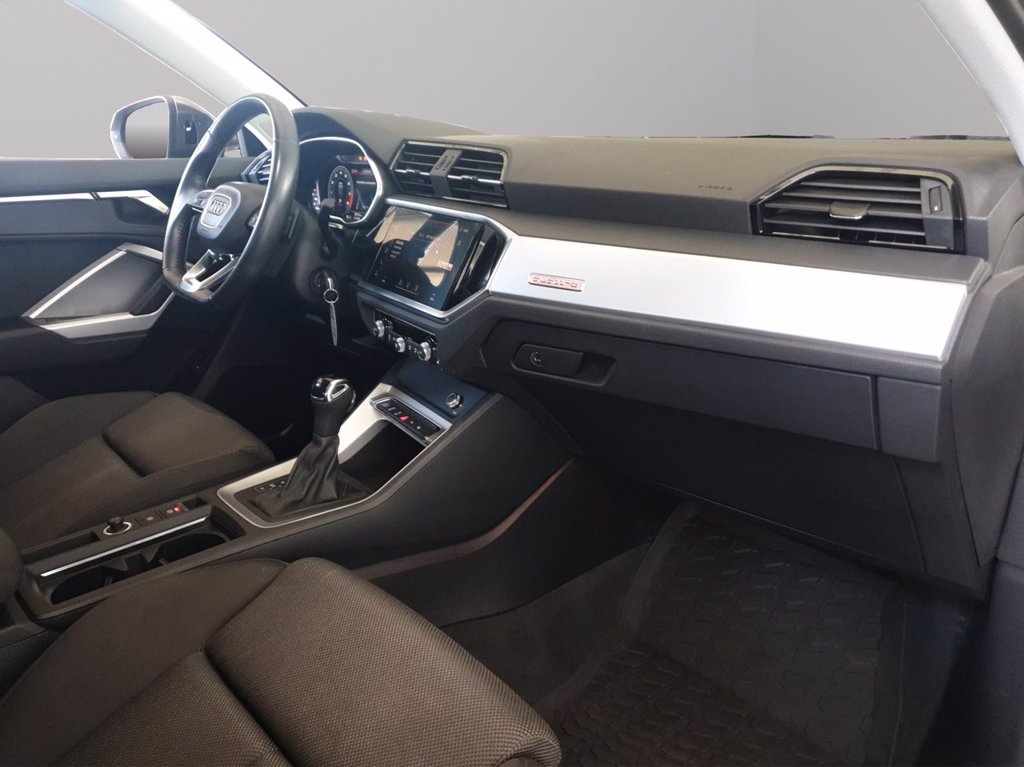AUDI Q3 40 2.0 tfsi s line edition quattro s-tronic