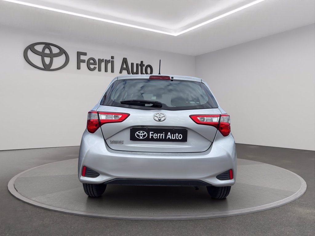 TOYOTA Yaris 5p 1.0 active