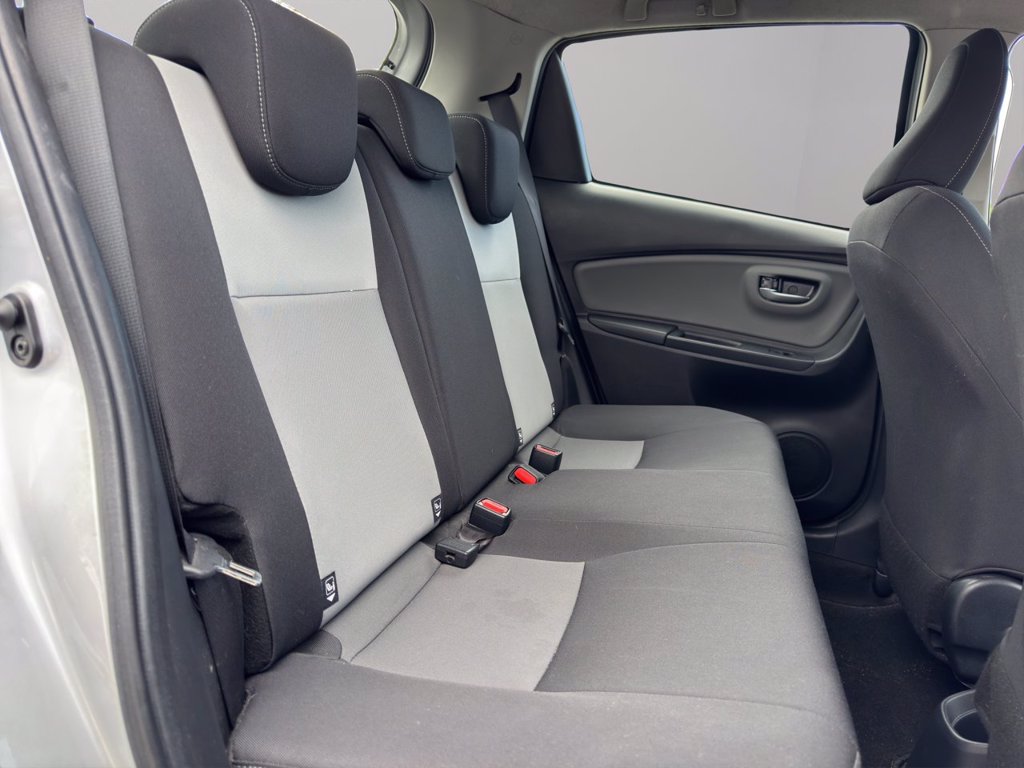 TOYOTA Yaris 5p 1.0 active