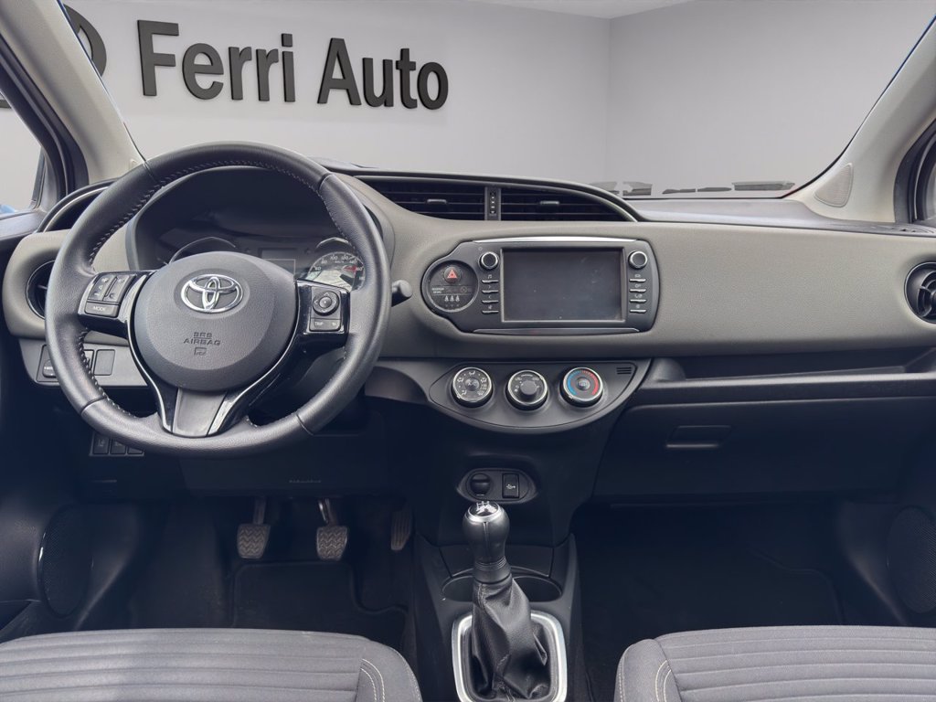 TOYOTA Yaris 5p 1.0 active