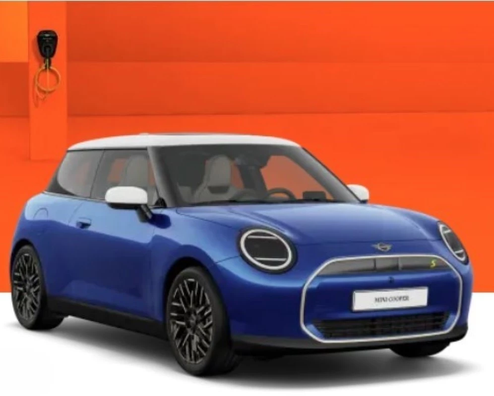 ALL ELECTRIC MINI COOPER (1)