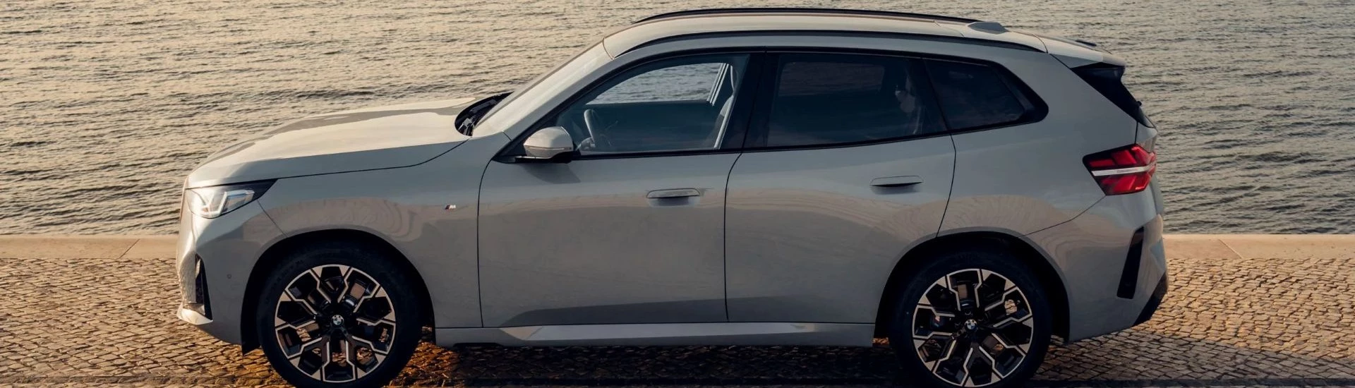 BMW X3 G45 Slide