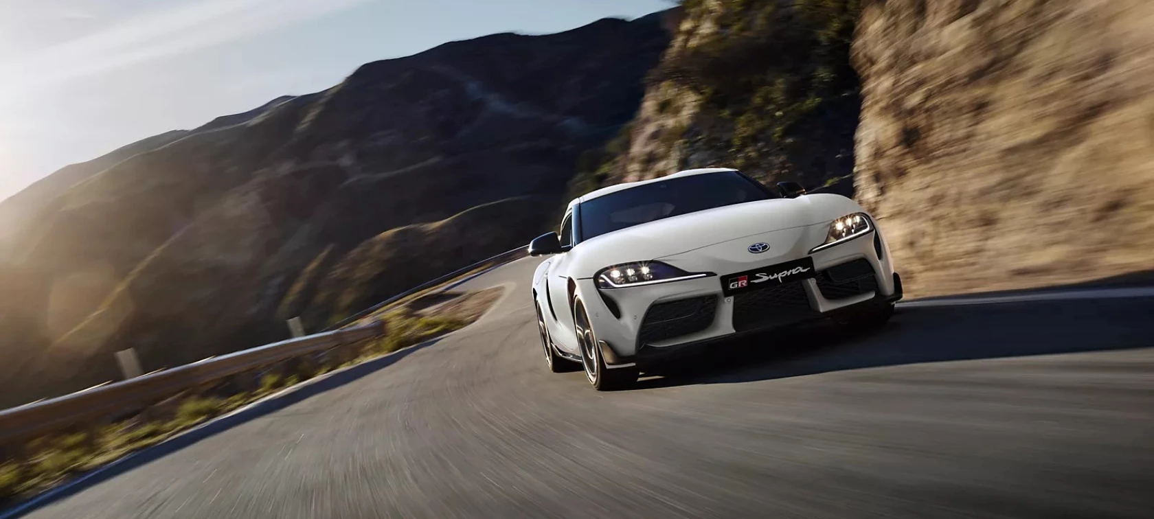 Nuova Gr Supra Slide