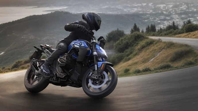 R1300R 2