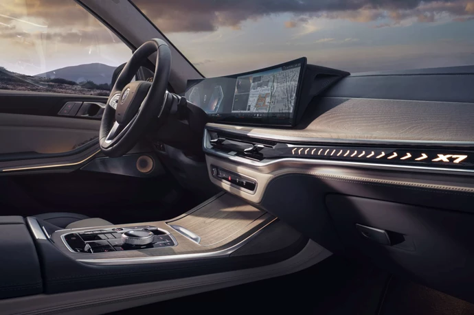 G07 Ice Interieur Cockpit 2