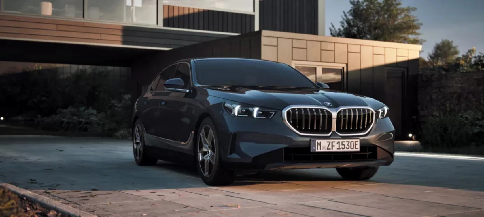 17 BMW SERIE 5 BERLINA PLUG IN HYBRID Slide