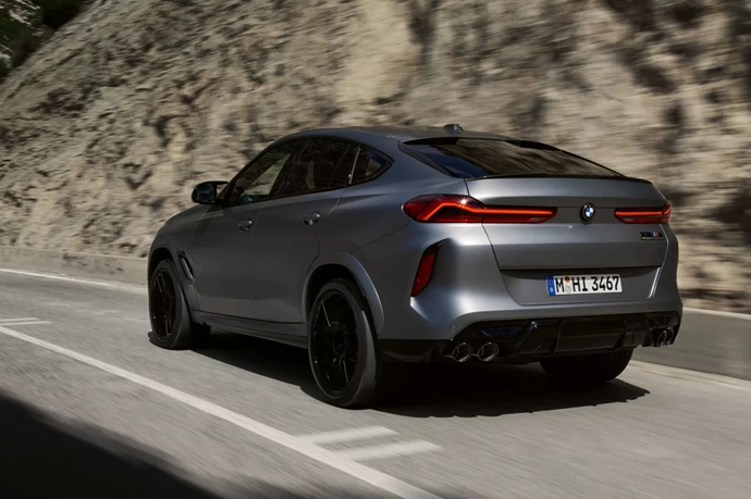 F96 Driving Dynamics X Drive 2