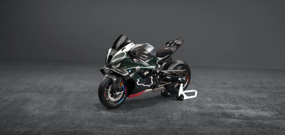 P90640667 Lowres Bmw Motorrad M 1000