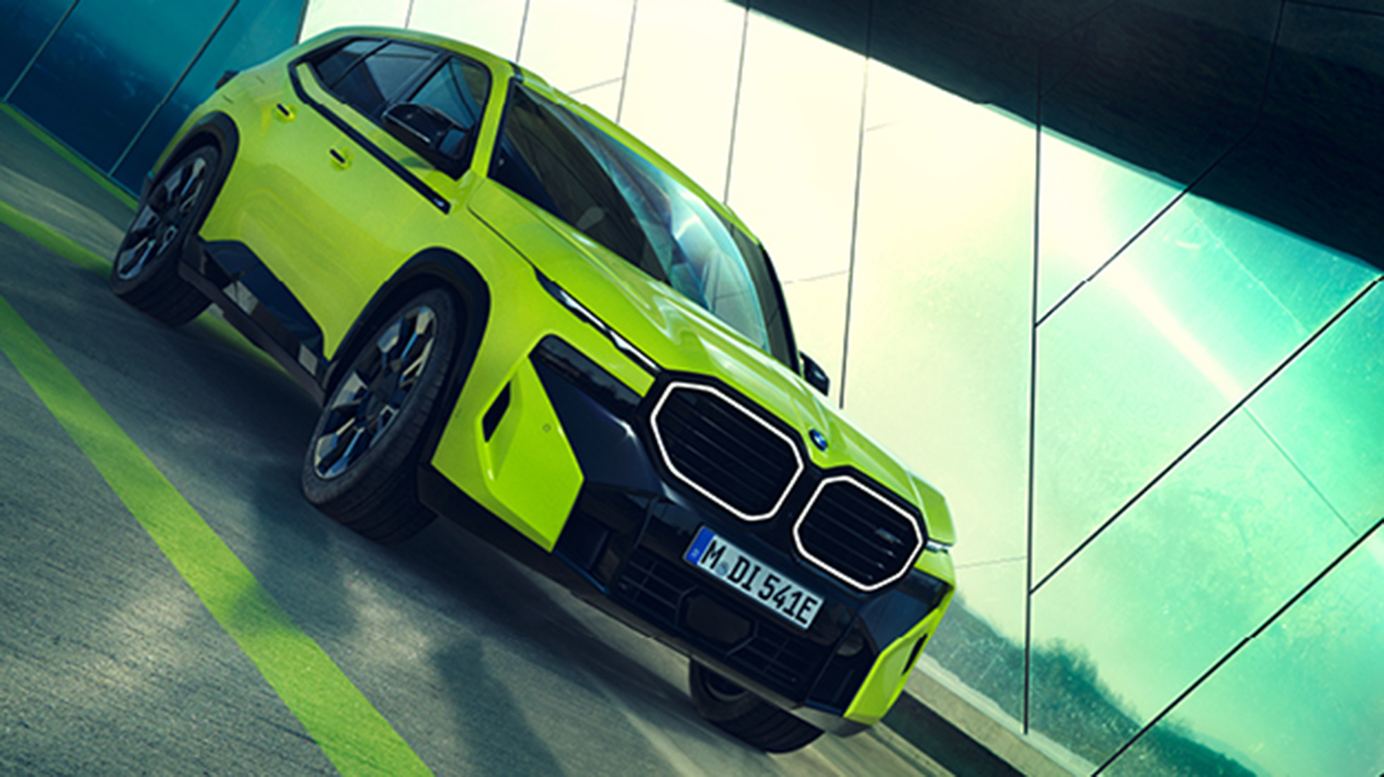 14061 Bmw Mtour Image